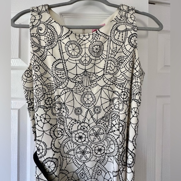 LILLY PULITZER DRESS NEW - Picture 3 of 9